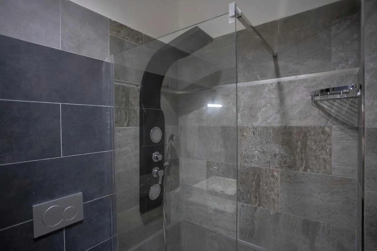 Lounge House Cunfida - San Pietro Apartment Rome